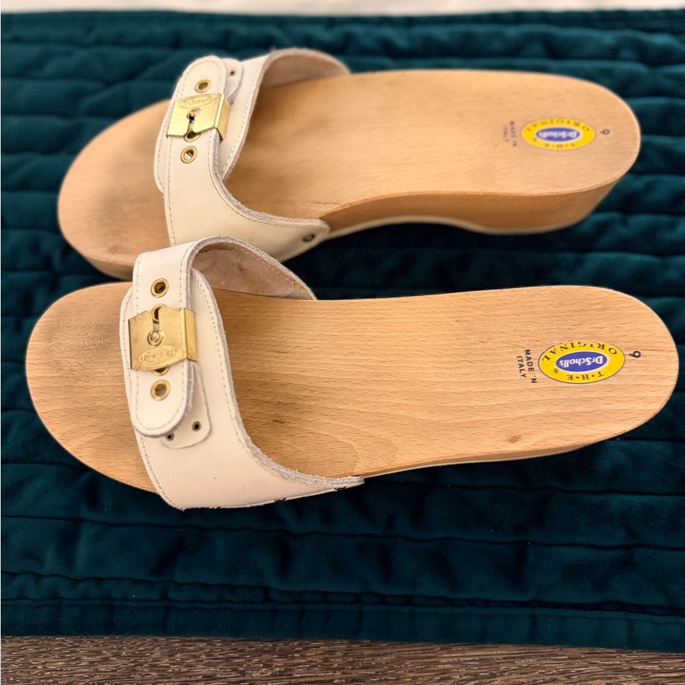 Vintage Dr. Scholl's Women's White Wooden Exercise Sandals